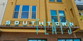 Southtown Flats Gallery 35