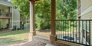 Fantastic Three Bedroom Townhouse in Charlotte Gallery 15