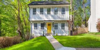 3bd/3ba Home w/ Fully Fenced Backyard and Deck! Gallery 1