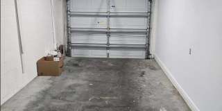 Lakefront Townhome in MetroWest Gallery 24