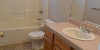 4 Bedroom 2.5 Bathroom in SW Visalia!! Gallery 14
