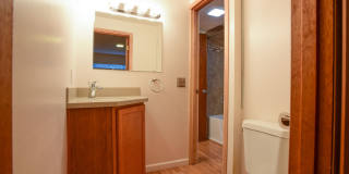 Beautiful 4 bedroom plus office home in Ballard Gallery 18