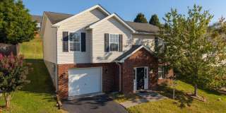 Beautiful Home in Sought-After New River Village - Christiansburg Beautiful Home in Sought-After New River Village - Christiansburg Gallery 1