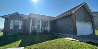 3 Bedroom House Located in St. Robert, MO! Gallery 1