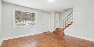 828 SAINT DUNSTANS Road Gallery 2