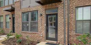 6112 Station Crossing Avenue Gallery 3