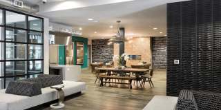 South 400 Gallery 18