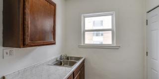 2828 South Moreland Blvd Gallery 52