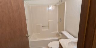 Willow Creek Apartments Gallery 71