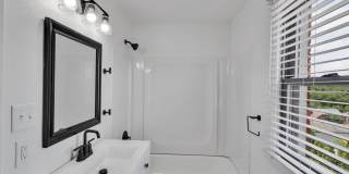 Newly Updated 3BR Home with Off-Street Parking - Pet Friendly! Gallery 17