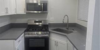 11150 Glenoaks Gallery 6