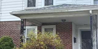 754 E Washington Avenue Gallery 1