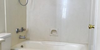 Beautiful 3 Bedroom Apartment. Great place at an affordable price. Gallery 4