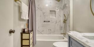 7598-N LAKESIDE VILLAGE Drive Gallery 19