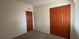 AVAILABLE NOW! 3 Bedroom, 2 Bath Huge Home Gallery 18