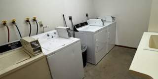 Cozy 1-Bedroom, 1-Bath Apartment in Onalaska - Perfect Location! $875 Available 5/01/2025 Gallery 1
