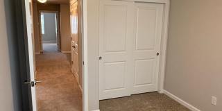 Four Seasons Crossing 11001-11037 Four Seasons Crossing 11001-11037 Gallery 25