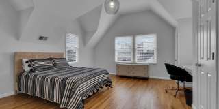 89 Mclean Avenue Gallery 24
