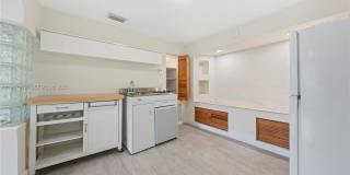 161 SW 52nd Ct Gallery 11