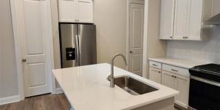 633 Stickley Oak Way Gallery 72