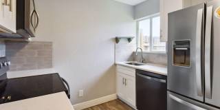 2227 NE 3rd Avenue Gallery 5