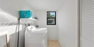 1145 N Shannon Gallery 24