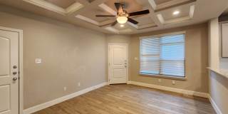 Great Location off County Line Rd /  3/2.5/2 Duplex / Fridge / Fenced in Yard with Covered Patio / NBISD Gallery 6