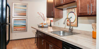 600 10th Ave Apartments Gallery 8