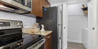 Alvista Hollywood Gallery 50