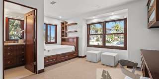 Elevated Living in Newport Heights Gallery 19