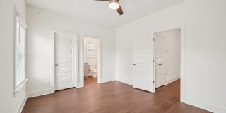 Turnberry Park Gallery 67