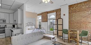 201 East Lafayette Street - 3E Gallery 1