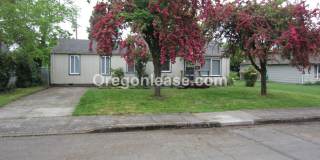 3 bed 1.5 bath Springfield home Gallery 1