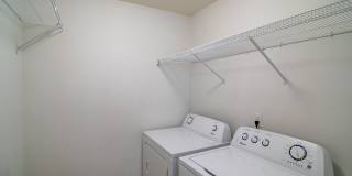 Collins Place Apartments Gallery 3