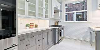 Historic Charm 2 Bed 1 Bath Condo on First Hill Gallery 6