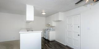 Pacific View Apartment Homes Gallery 20