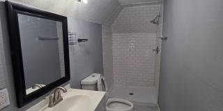 Comfortable 3-Bedroom Home with Private Upstairs Suite Gallery 11