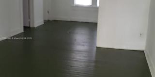 1517 Logan Gallery 20