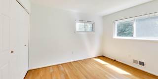 11907 HUNTERS Lane Gallery 22