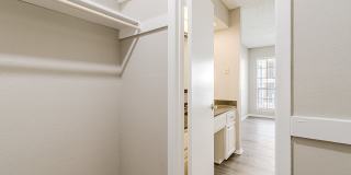 French Place Gallery 17