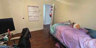 1029 E Knapp St Gallery 77