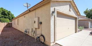 16034 W Winchcomb Drive Gallery 6