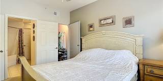 3 bedroom 2 bathroom Condo in the Gardens at Beachwalk Gallery 20
