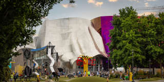 Axis Gallery 62