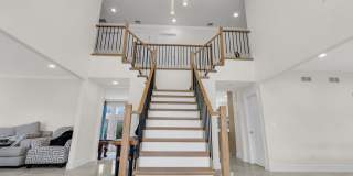 22 Meadow Lane Gallery 4