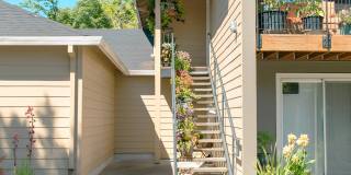 Carriage House Gallery 9