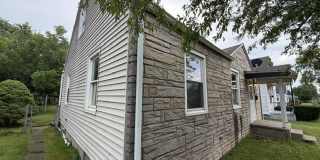 1306 North Kaley Street Gallery 18