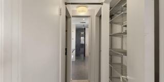 721 D Street NE Gallery 19