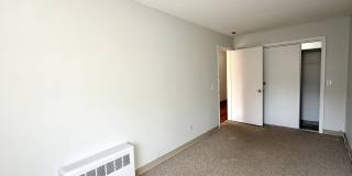 482 Beacon St Gallery 13