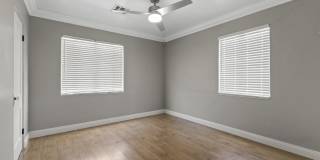 2009 N 17TH Avenue Gallery 20